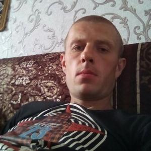 Парни в Саяногорске: Artem, 41 - ищет девушку из Саяногорска