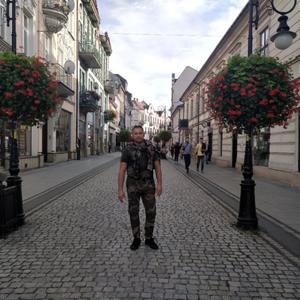 Парни в Варшаве: Николай, 49 - ищет девушку из Варшавы