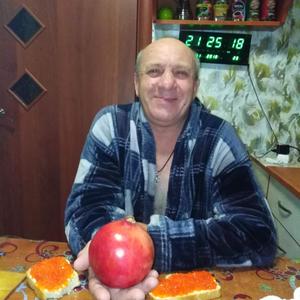 Парни в Находке (Приморский край): Юрий, 62 - ищет девушку из Находки (Приморский край)