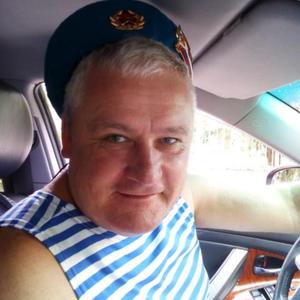 Юрий, 59 лет, Красноярск