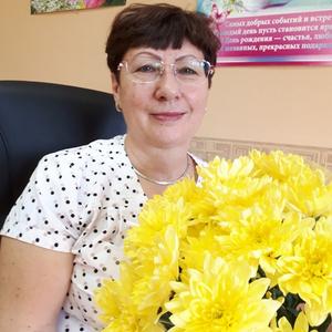Лариса, 61 год, Владивосток