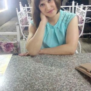 Девушки в Оренбурге: Алина, 33 - ищет парня из Оренбурга