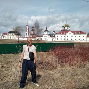 Парни в Грязовце: Дима Морозов, 46 - ищет девушку из Грязовца