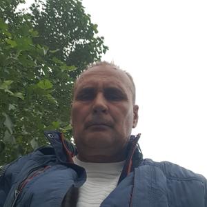 Юрий, 58 лет, Новосибирск