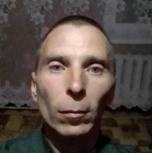 Парни в Калининграде: Виталий, 46 - ищет девушку из Калининграда