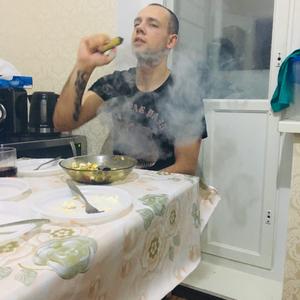 Вадим, 24 года, Нижневартовск