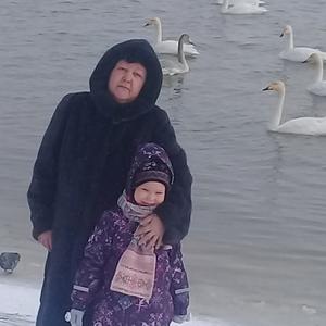 Девушки в Бийске: Елена Скок, 57 - ищет парня из Бийска