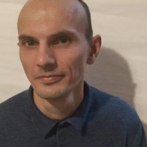 Ренат Болотов, 34 года, Калининград
