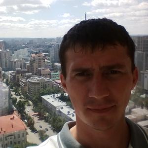 Парни в Первоуральске: Дмитрий, 36 - ищет девушку из Первоуральска