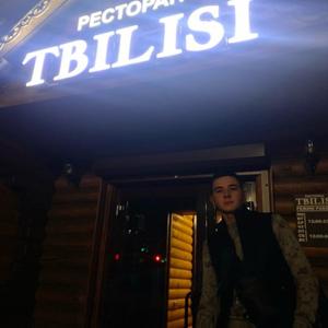 Парни в Оренбурге: Артур, 21 - ищет девушку из Оренбурга