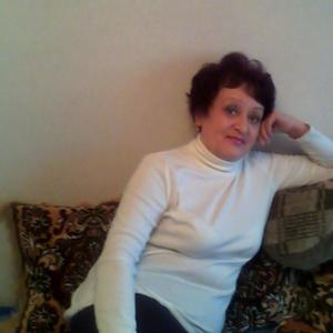 Татьяна, 66 лет, Саратов