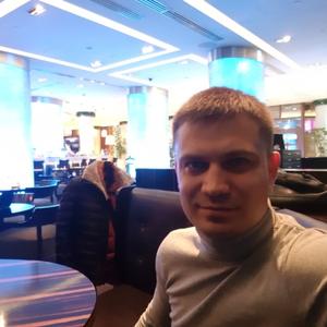 Парни в Йошкар-Оле: Алексей, 28 - ищет девушку из Йошкар-Олы