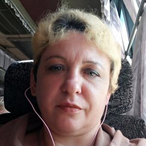 Девушки в Бийске: Мария, 38 - ищет парня из Бийска