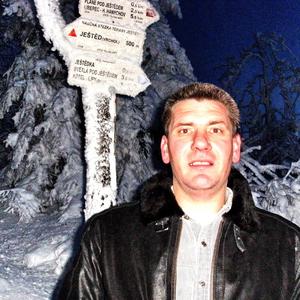 Oleg, 56 лет, Калуга