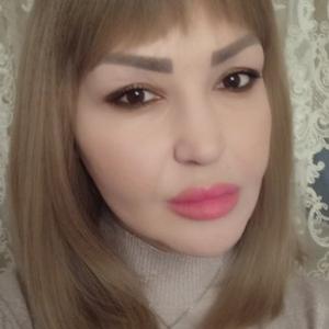 Девушки в Владикавказе: Виктория, 44 - ищет парня из Владикавказа