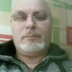 Парни в Бежецке: Грэг, 65 - ищет девушку из Бежецка