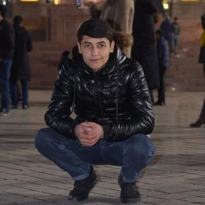 Парни в Туапсе: Вахоб, 23 - ищет девушку из Туапсе