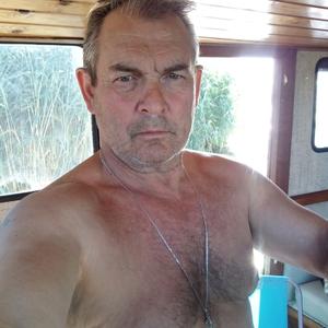 Олег, 58 лет, Калининград