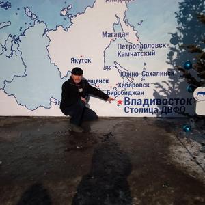 Парни в Владивостоке: Михаил, 60 - ищет девушку из Владивостока