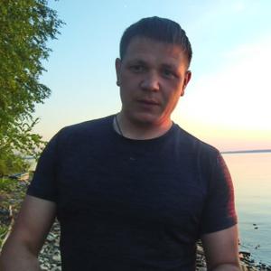 Парни в г. Березники (Пермский край): Евгений Шишкин, 39 - ищет девушку из г. Березники (Пермский край)