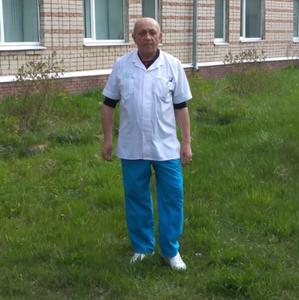Парни в Белозерске: Алексей, 60 - ищет девушку из Белозерска