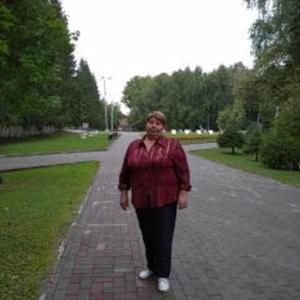 Девушки в Горно-Алтайске: Валентина, 69 - ищет парня из Горно-Алтайска