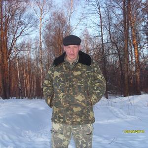 Парни в Новочебоксарске: Игорь, 50 - ищет девушку из Новочебоксарска