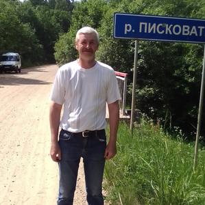 Парни в Пскове: Андрей, 54 - ищет девушку из Пскова