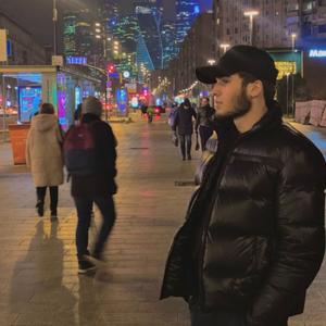 Амир, 20 лет, Москва