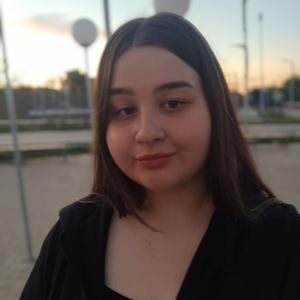 Девушки в Сызрани: Анна, 20 - ищет парня из Сызрани