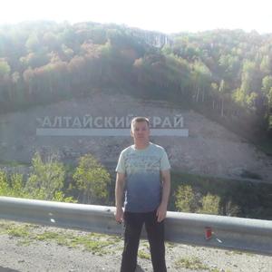 Парни в Шелехове: Олег, 49 - ищет девушку из Шелехова