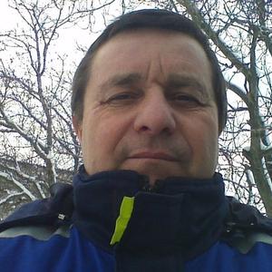 Геннадий, 57 лет, Донецк
