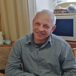 Виктор, 54 года, Омск