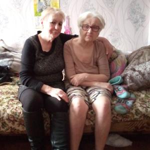 Девушки в Кузнецке: Надежда, 70 - ищет парня из Кузнецка