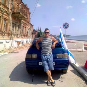 Парни в Камышине: Александр Овсянников, 51 - ищет девушку из Камышина