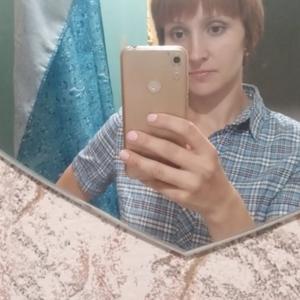 Девушки в Челябинске: Наташа, 35 - ищет парня из Челябинска