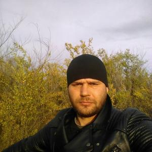 Парни в Челябинске: Ворон Астахов, 42 - ищет девушку из Челябинска