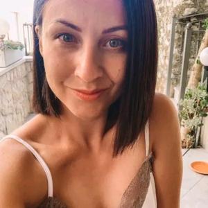 Angelina, 37 лет, Italie
