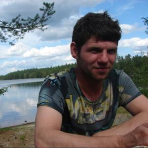 Вячеслав, 47 лет, Надвоицы