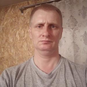 Евгений, 46 лет, Уяр