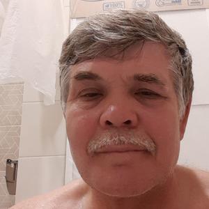 Анатолий, 65 лет, Миасс