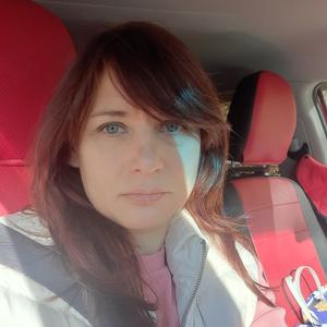 Девушки в Солнечногорске: Алена, 49 - ищет парня из Солнечногорска