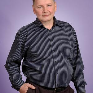 Олег, 65 лет, Озерск