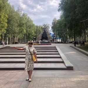 Девушки в Нижневартовске: Светлана, 58 - ищет парня из Нижневартовска
