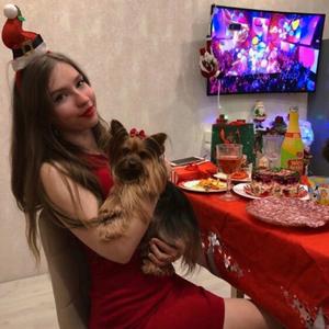 Девушки в Новороссийске: Алина, 25 - ищет парня из Новороссийска