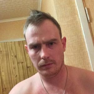 Парни в Череповце: Владимир, 37 - ищет девушку из Череповца