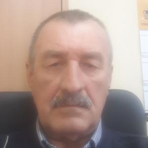 Юрий, 63 года, Владивосток
