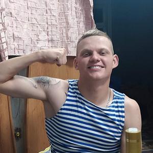 Парни в Лабинске: Алексей, 22 - ищет девушку из Лабинска
