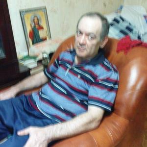Парни в Владикавказе: Роберт Астоянц, 67 - ищет девушку из Владикавказа
