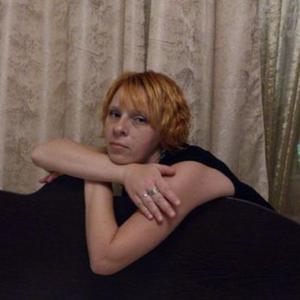 Девушки в Солнечногорске: Ирина Шаповалова, 43 - ищет парня из Солнечногорска